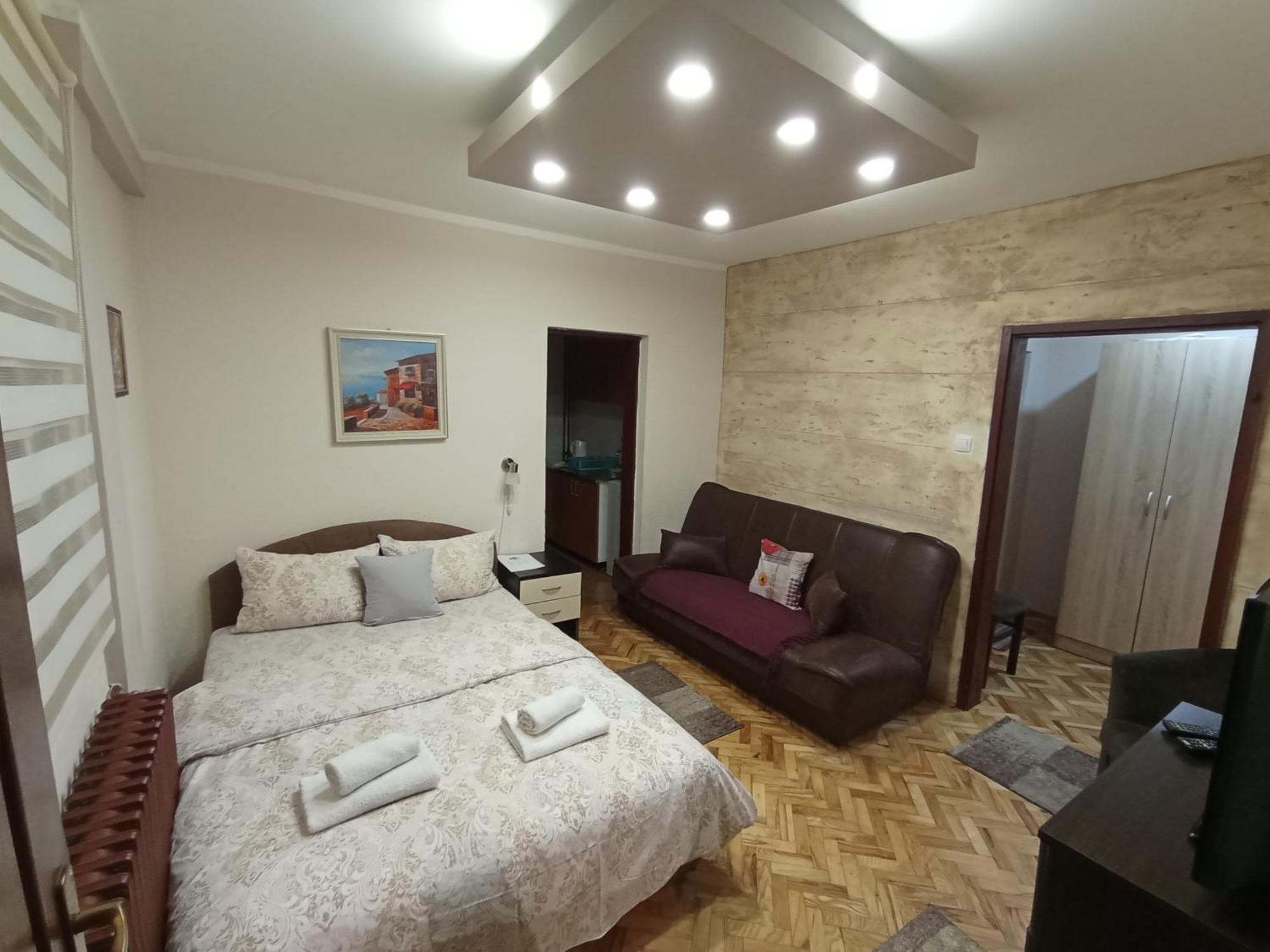 Apartments & Rooms -Mdl Lazic 베오그라드 외부 사진