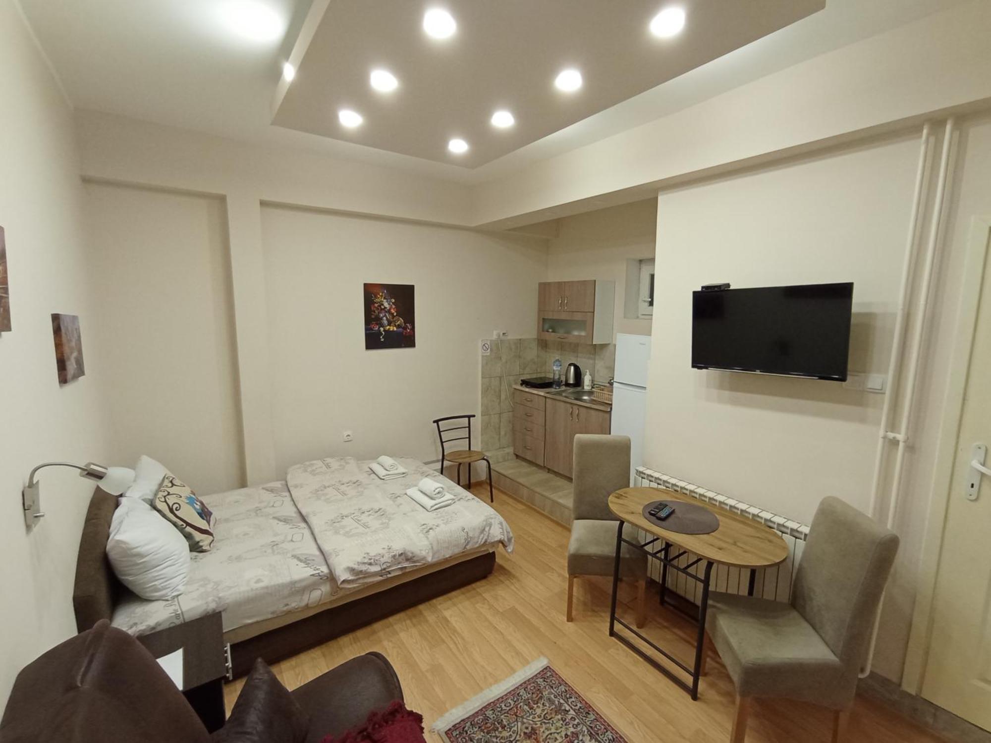 Apartments & Rooms -Mdl Lazic 베오그라드 외부 사진